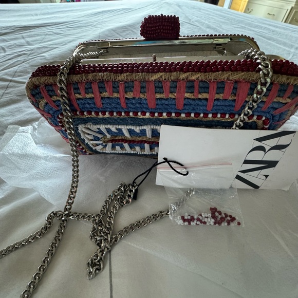 🆕 Zara | 💙❤️🤍Beaded Clutch🤍❤️💙 - Picture 8 of 10